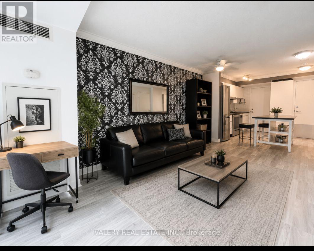 811 - 600 FLEET STREET, Toronto, Ontario