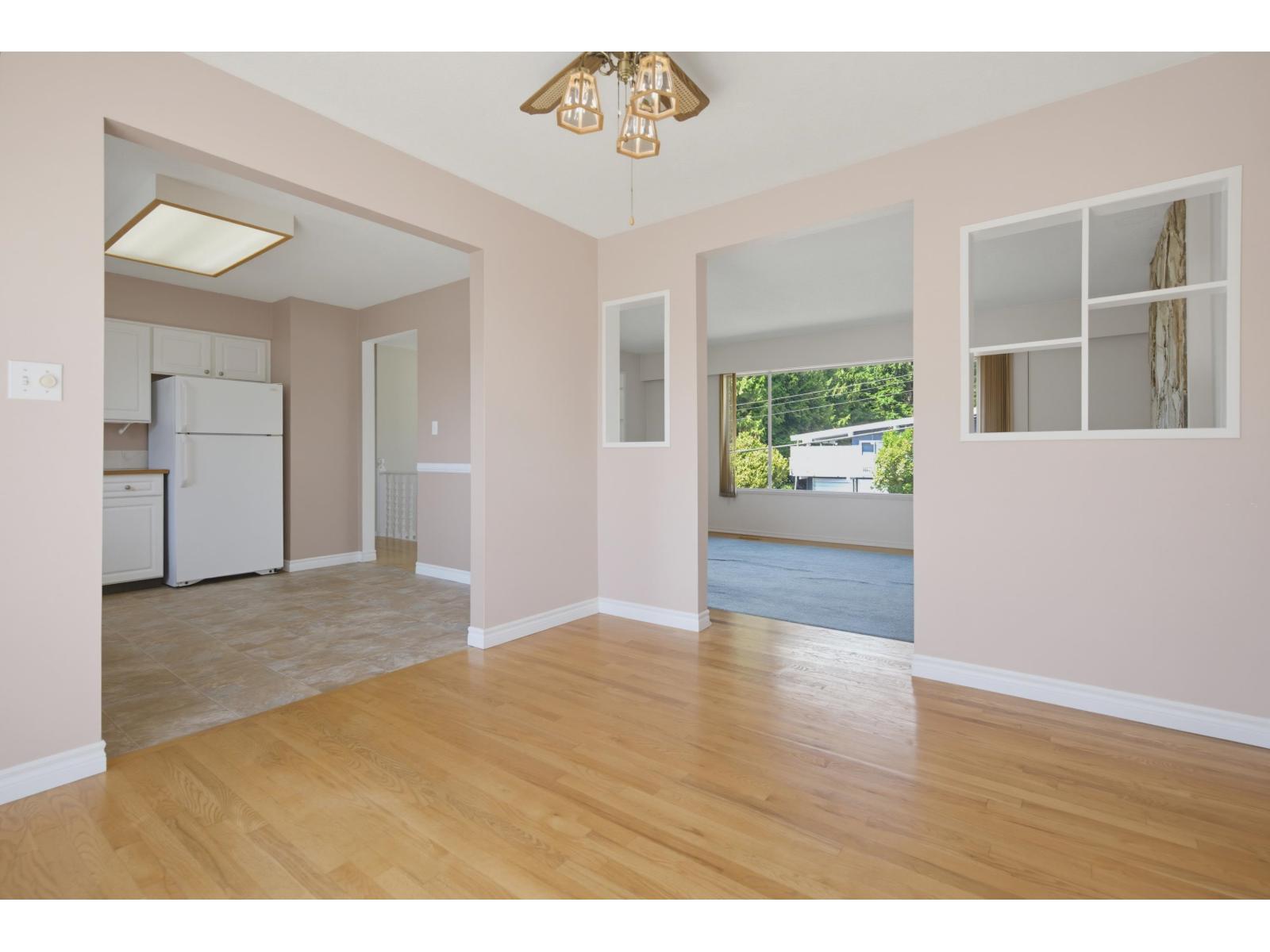 32659 Willingdon Crescent, Abbotsford, British Columbia  V2T 1S1 - Photo 11 - R3147834