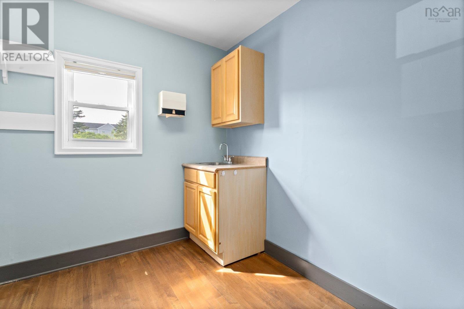 1470 Main Road, Eastern Passage, Nova Scotia  B3G 0E6 - Photo 10 - 202618296