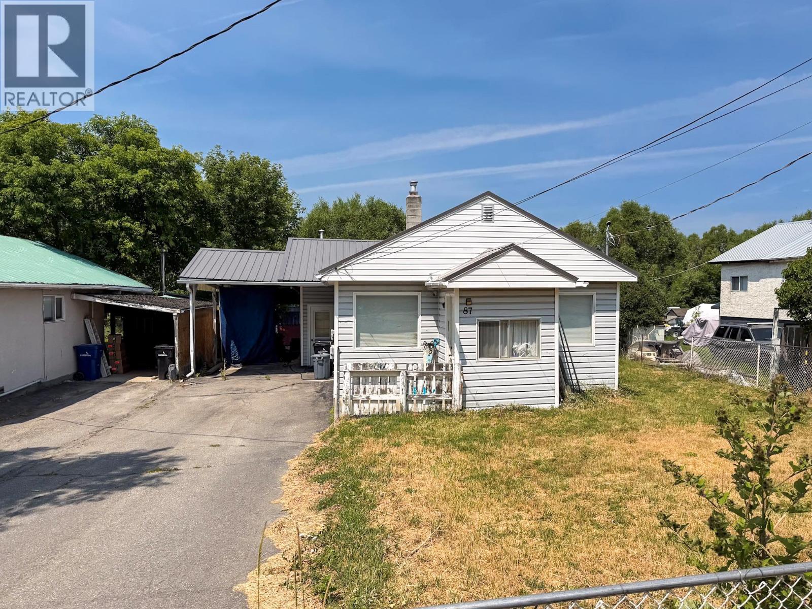 87 Little Van Horne Street S, Cranbrook, British Columbia V1C 1Z7 - Photo 1 - 10395343