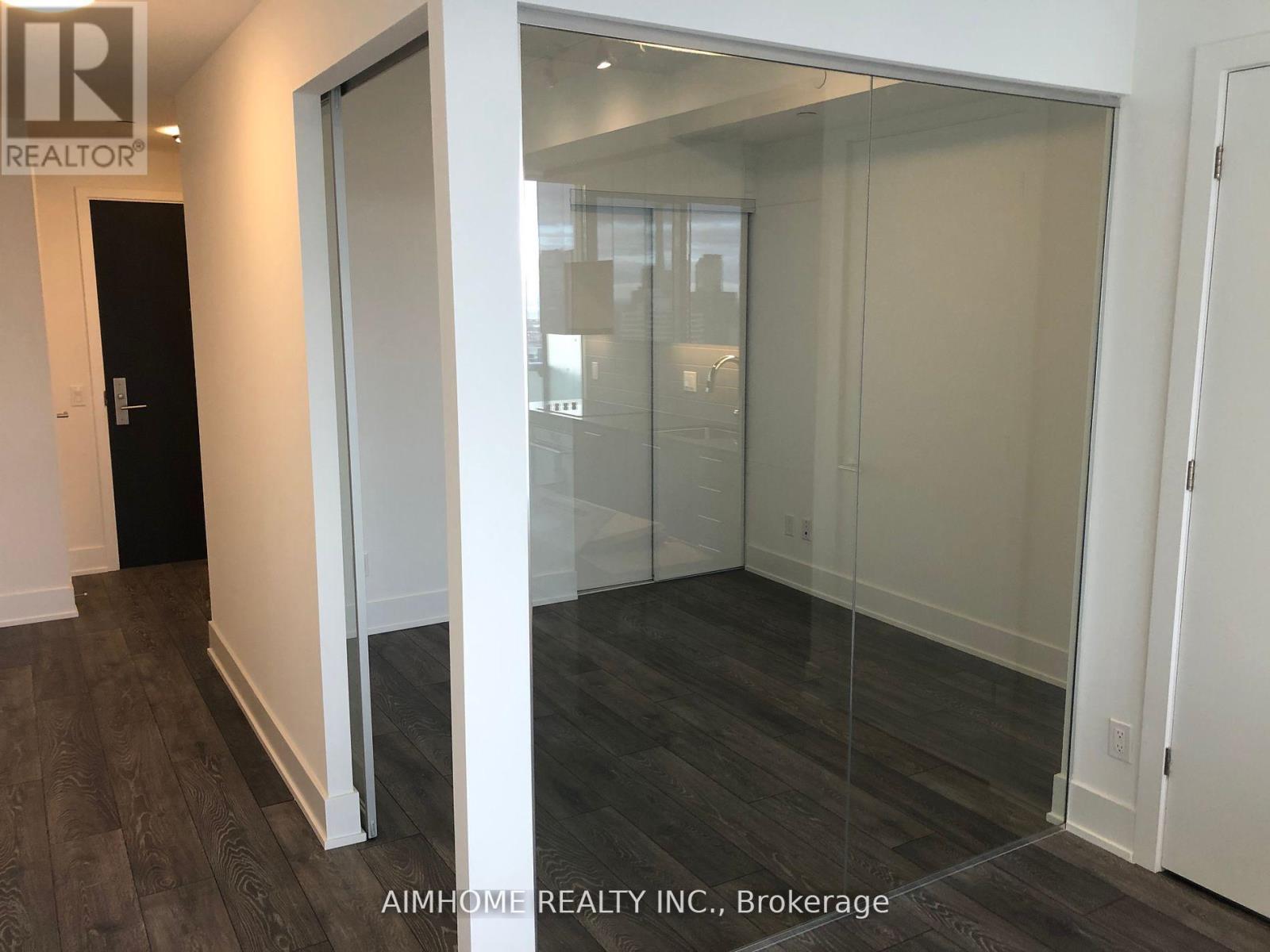 403 Church Street, Toronto, Ontario  M4Y 2C2 - Photo 2 - C13592558