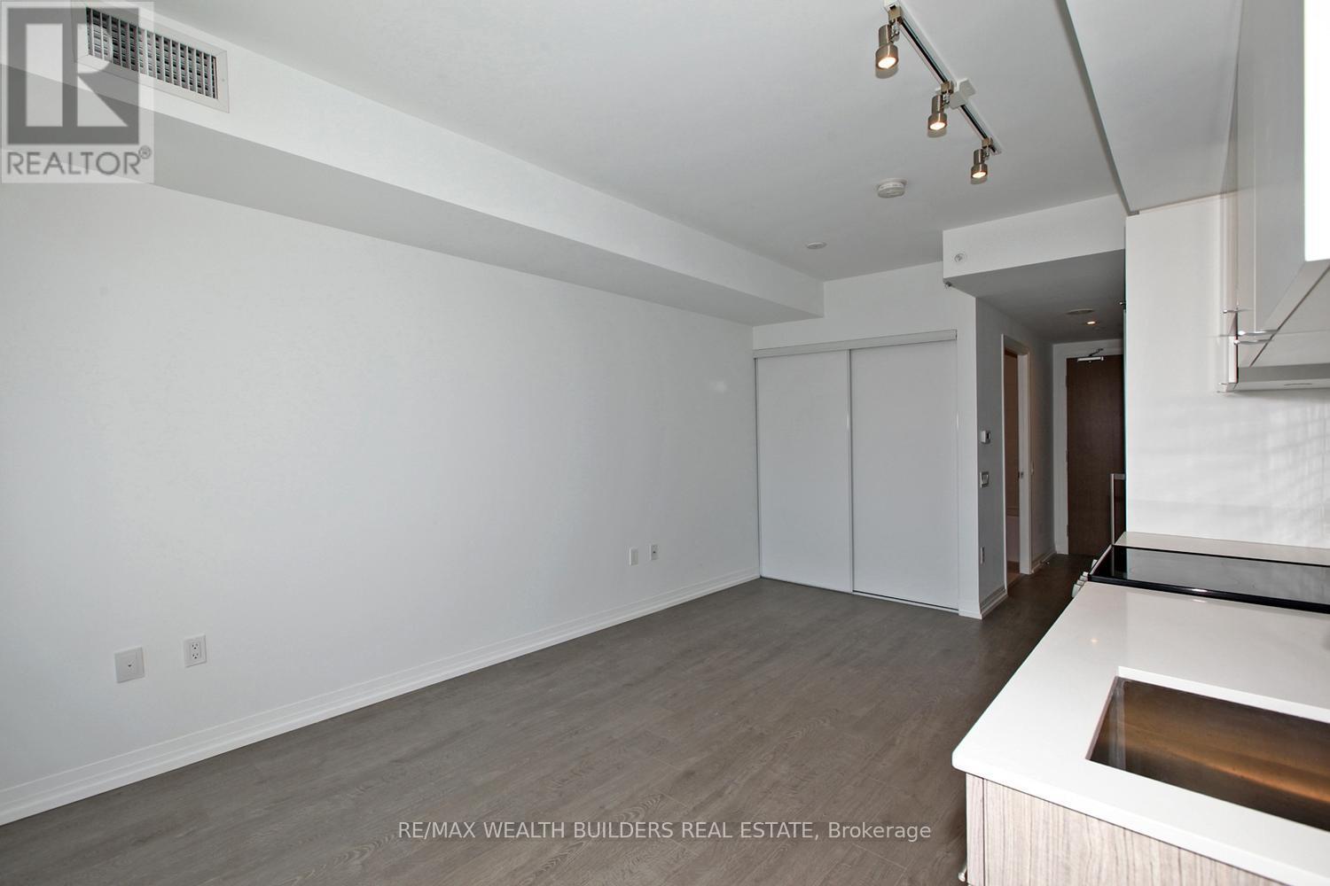 2107 - 251 Jarvis Street E, Toronto, Ontario  M5B 0C3 - Photo 9 - C13592618