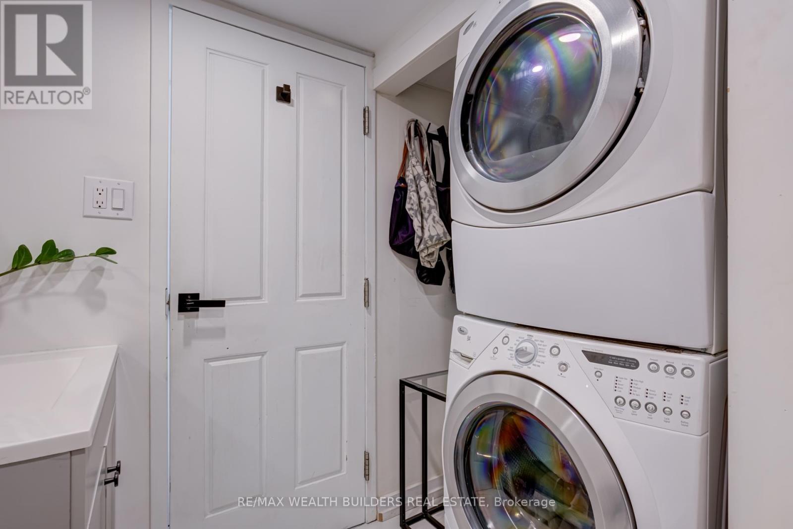 403 - 393 King Street E, Toronto, Ontario  M5A 1L3 - Photo 21 - C13592652