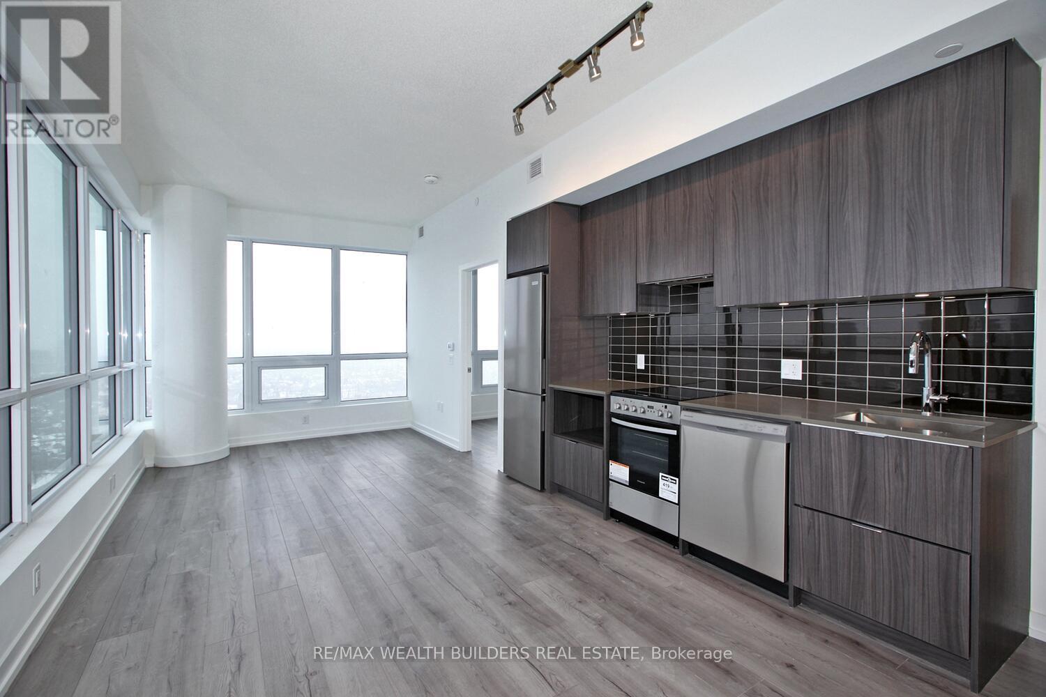 3504 - 395 Bloor Street E, Toronto, Ontario  M4W 0B4 - Photo 2 - C13592732