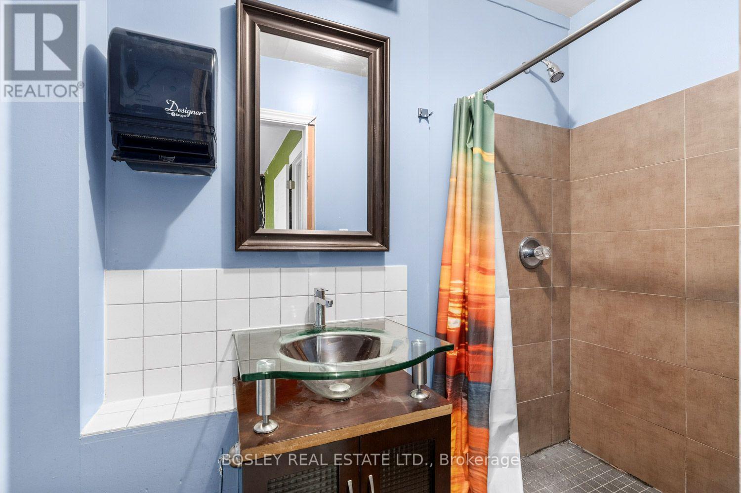 3524 Bathurst Street, Toronto, Ontario  M6A 2C6 - Photo 22 - C13592760