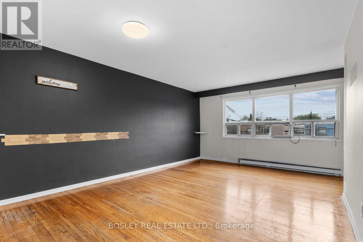 3524 Bathurst Street, Toronto, Ontario  M6A 2C6 - Photo 30 - C13592760