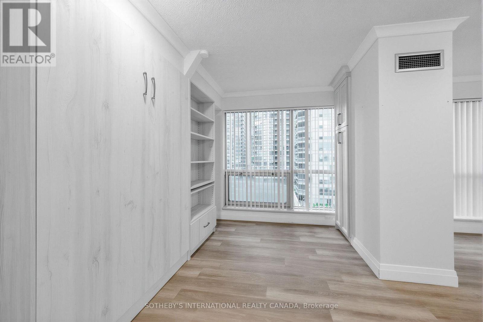 702 - 10 Queens Quay W, Toronto, Ontario  M5J 2R9 - Photo 16 - C13592804
