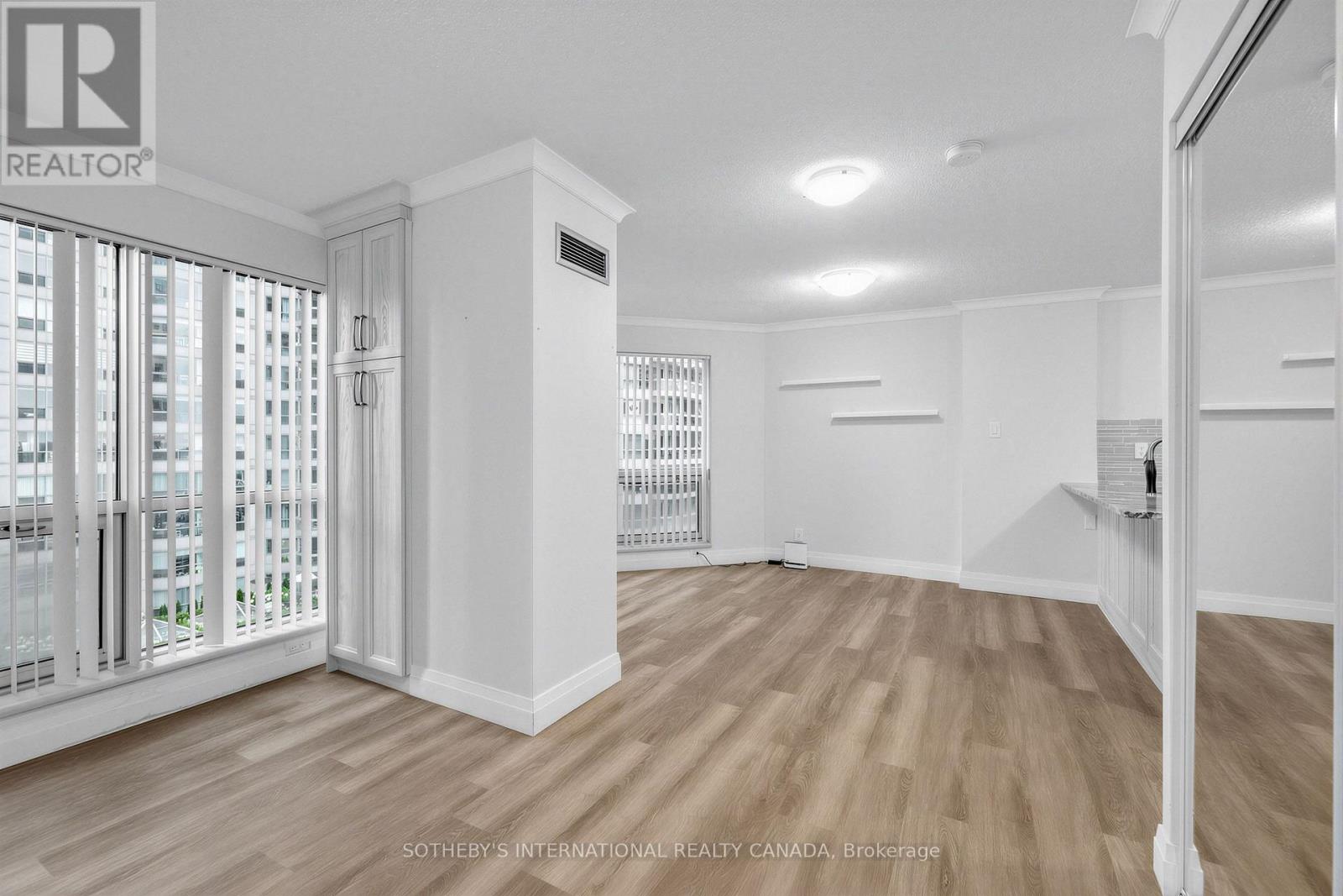 702 - 10 Queens Quay W, Toronto, Ontario  M5J 2R9 - Photo 17 - C13592804