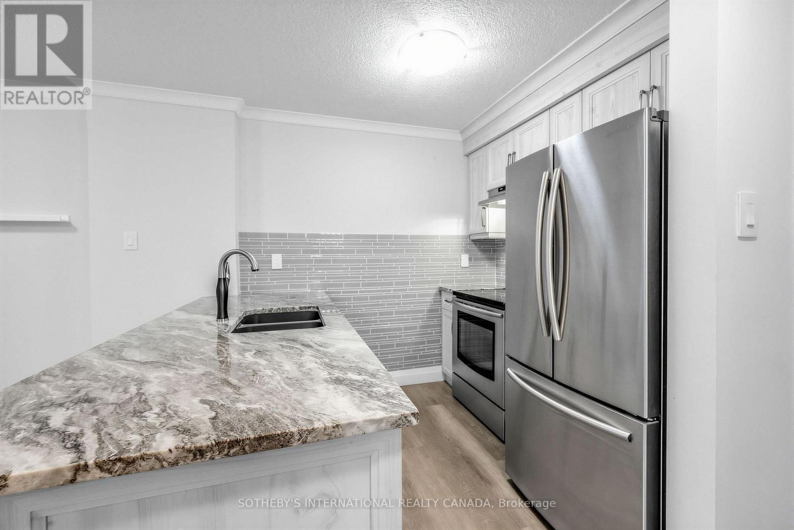 702 - 10 Queens Quay W, Toronto, Ontario  M5J 2R9 - Photo 4 - C13592804