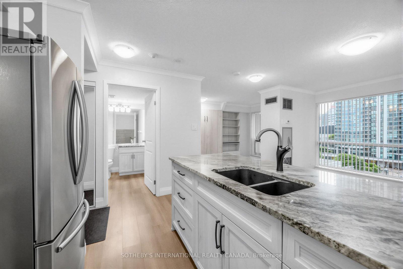 702 - 10 Queens Quay W, Toronto, Ontario  M5J 2R9 - Photo 5 - C13592804