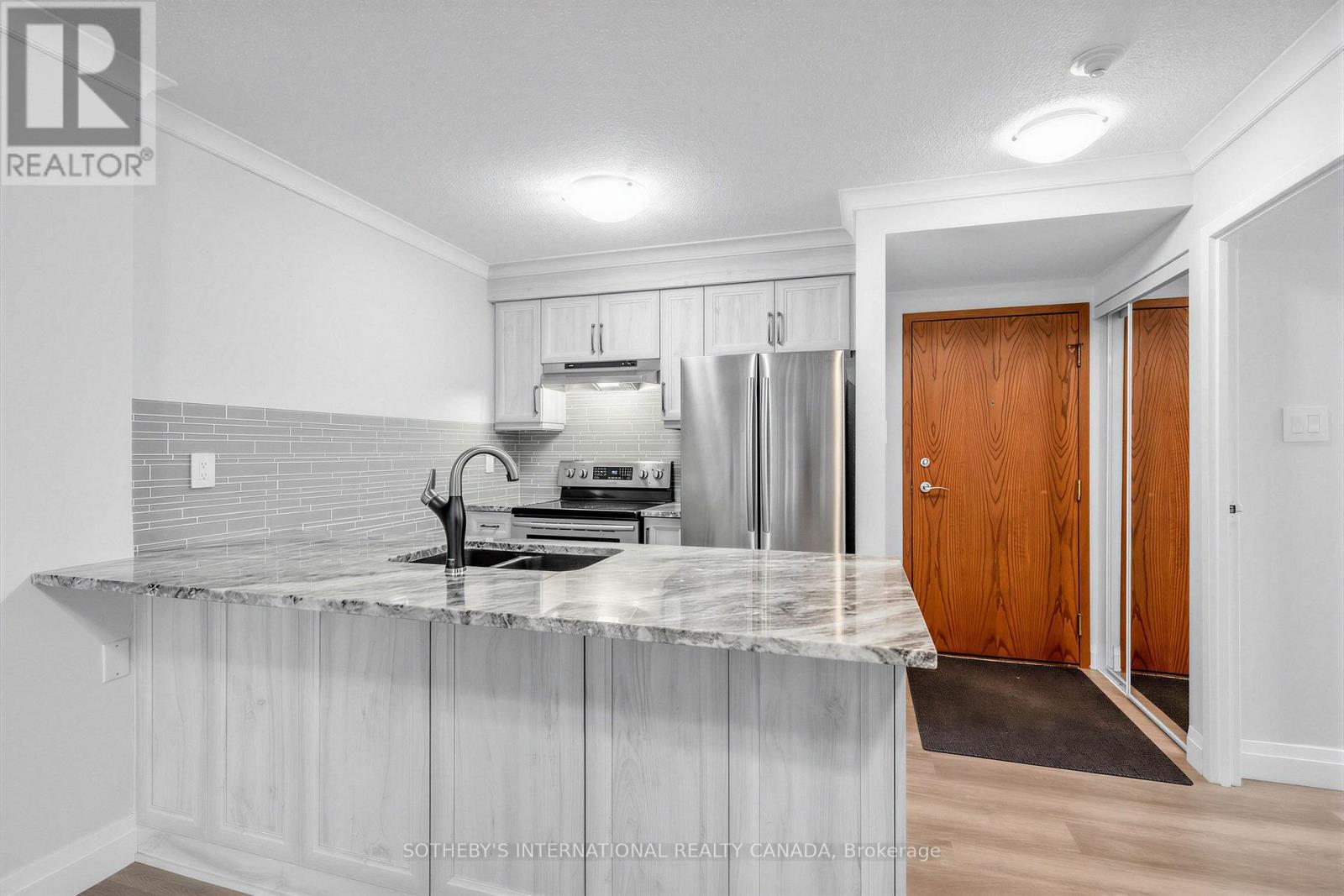 702 - 10 Queens Quay W, Toronto, Ontario  M5J 2R9 - Photo 7 - C13592804