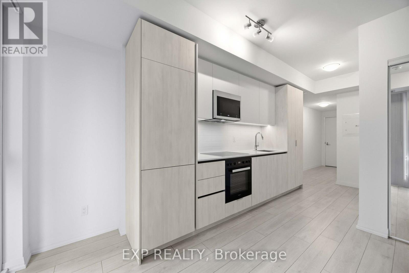 1601 - 400 King Street W, Toronto, Ontario  M5V 0X8 - Photo 10 - C13592882