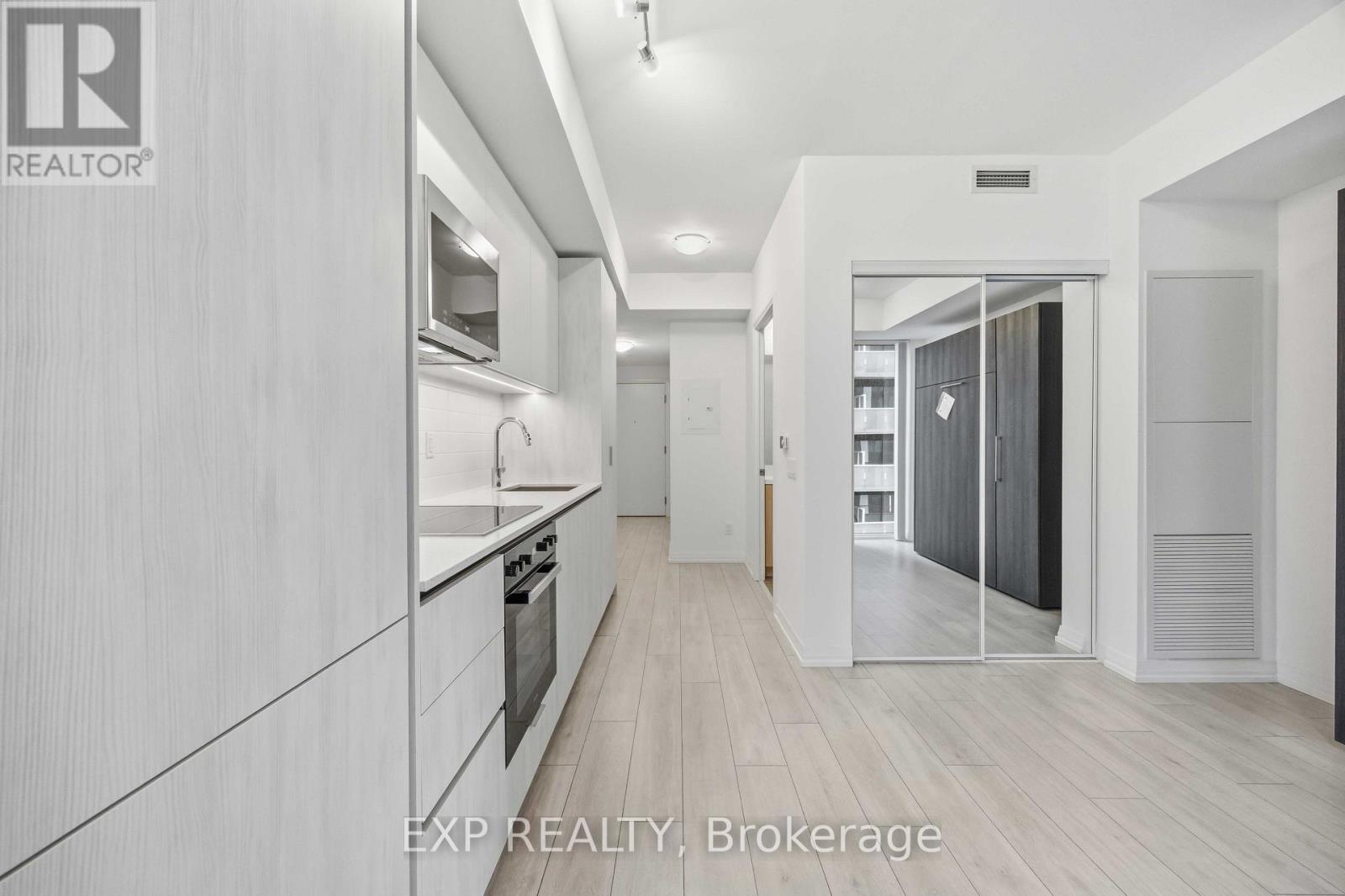 1601 - 400 King Street W, Toronto, Ontario  M5V 0X8 - Photo 11 - C13592882