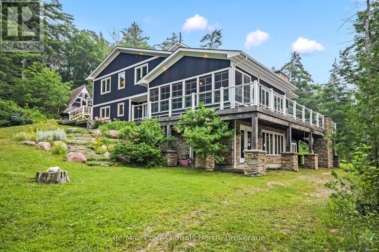 1064 Road 3200, Gravenhurst, Ontario  P1P 0E7 - Photo 2 - X13592564