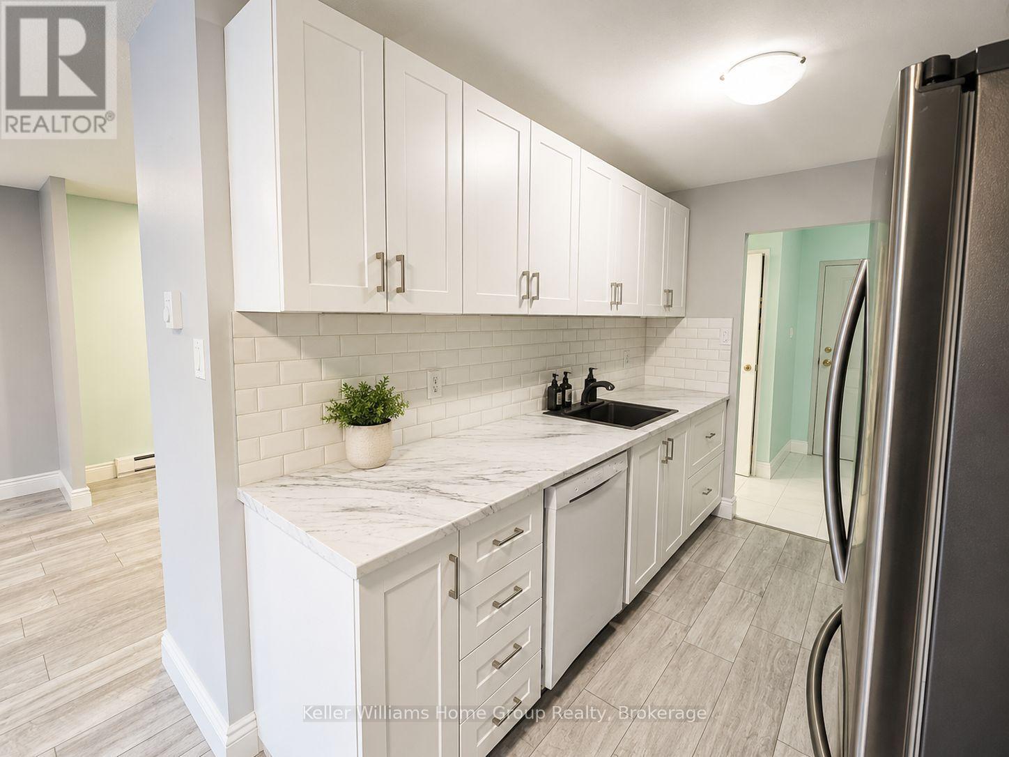 106 - 65 Highland Cres Crescent, Kitchener, Ontario  N2M 5M8 - Photo 3 - X13592642