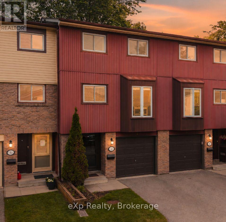 4 - 2 Worton Avenue, Guelph, Ontario  N1H 7C5 - Photo 1 - X13592712