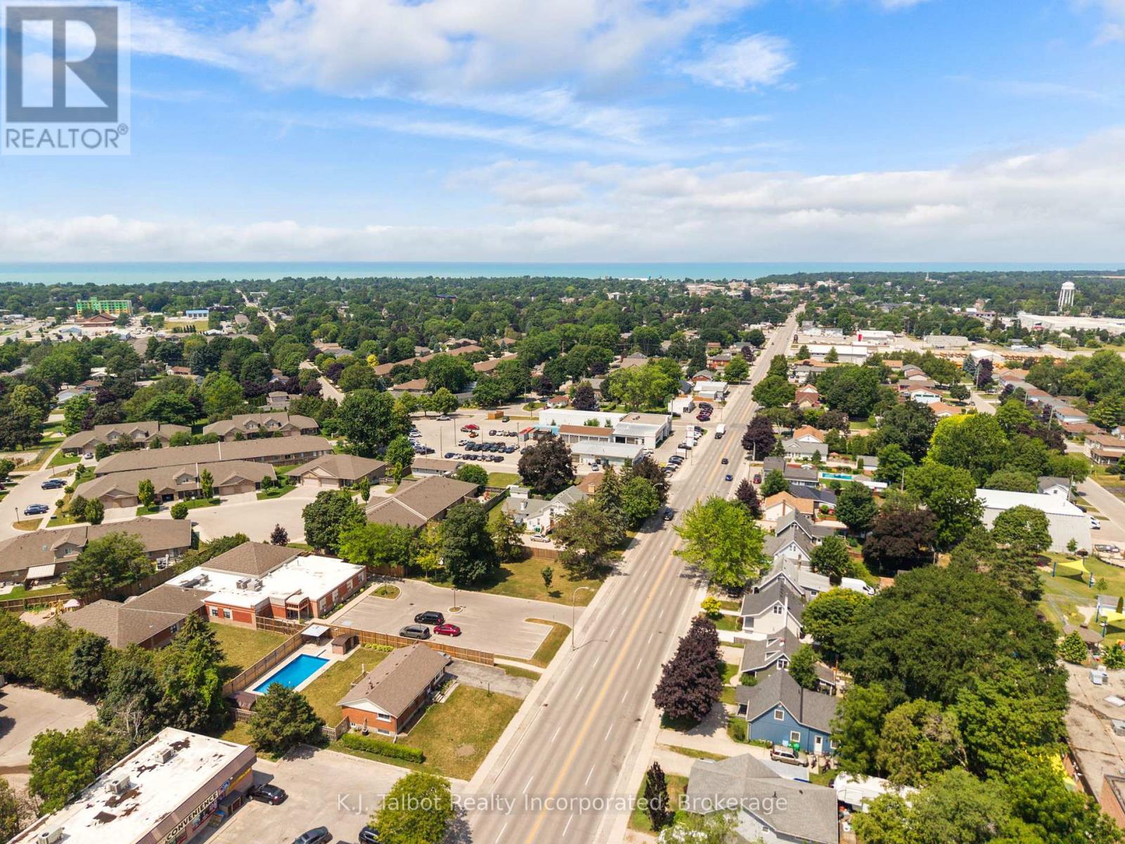 382 Huron Road, Goderich, Ontario  N7A 3A5 - Photo 49 - X13592726