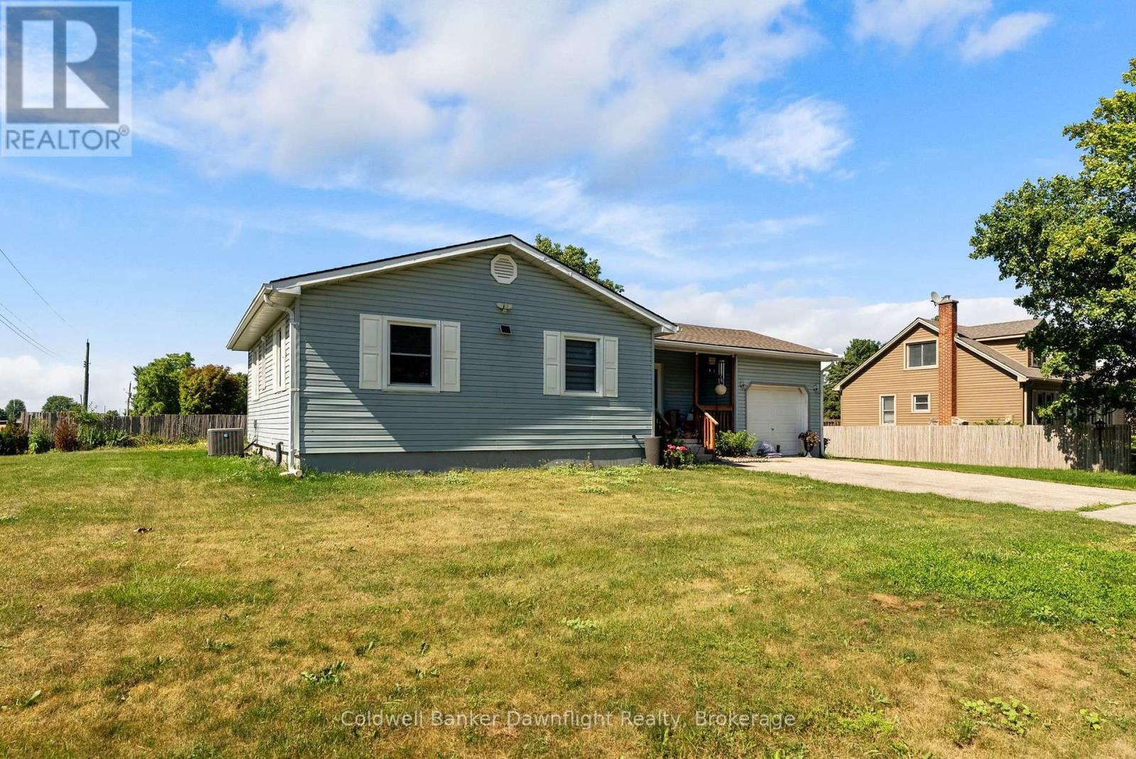 36810 Crediton Road, South Huron, Ontario  N0M 1N0 - Photo 3 - X13592742