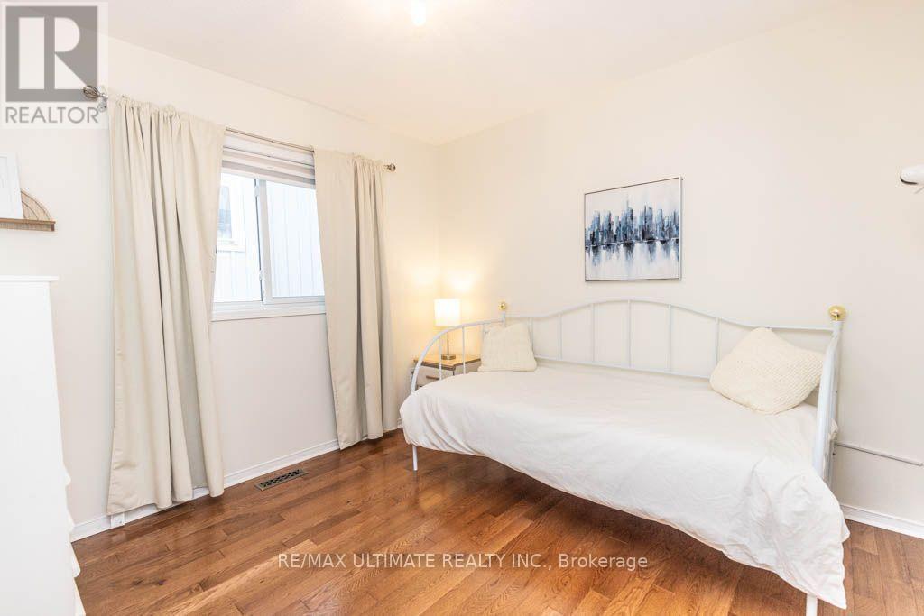 46 Beaumaris Crescent, Whitby, Ontario  L1M 2H3 - Photo 25 - E13592708