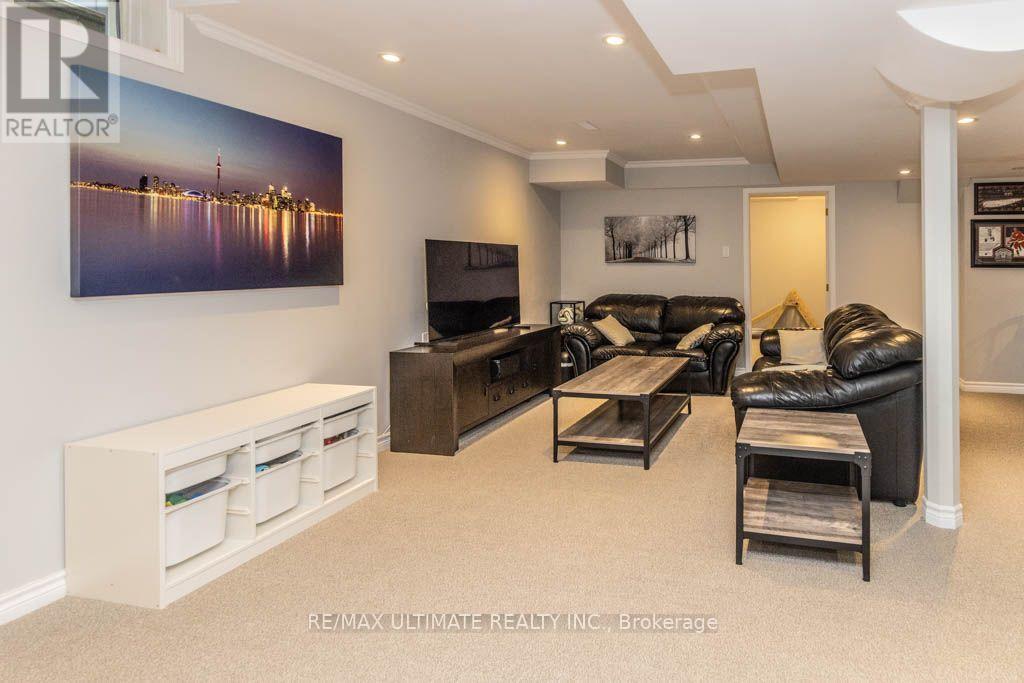 46 Beaumaris Crescent, Whitby, Ontario  L1M 2H3 - Photo 27 - E13592708