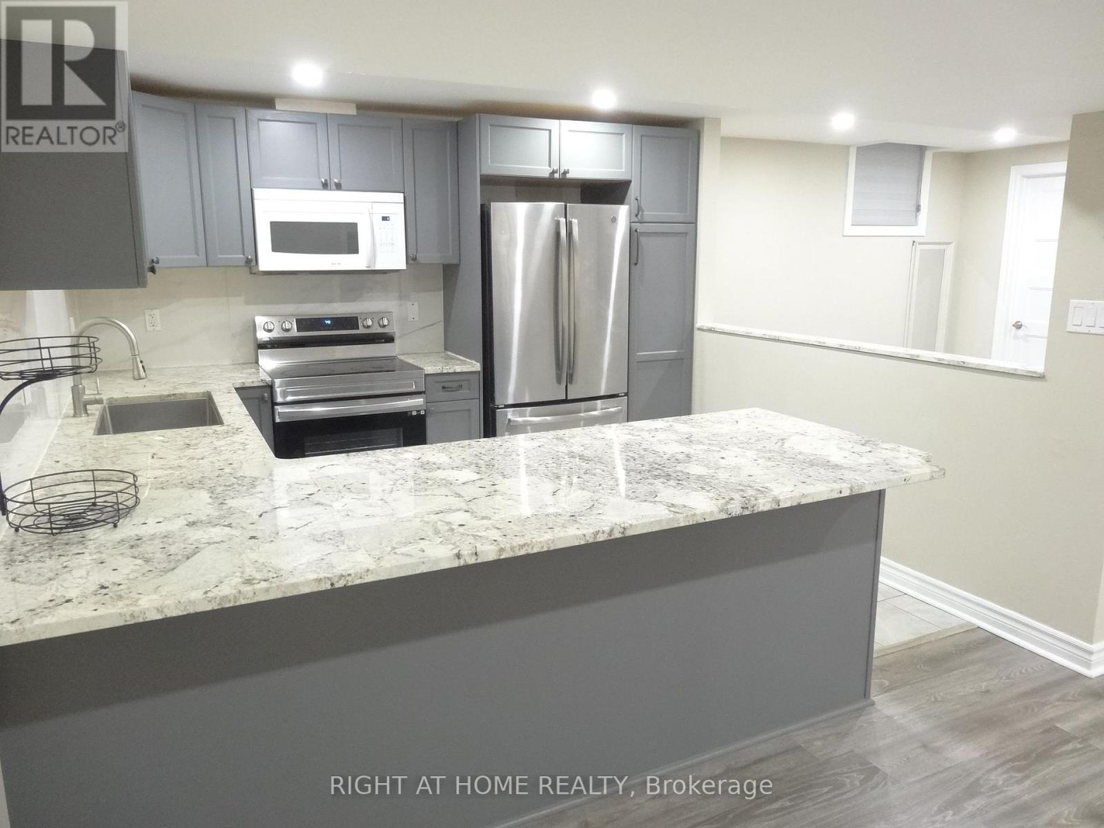Lower Level - 39 Devondale Street, Clarington, Ontario  L1E 1S3 - Photo 10 - E13592914