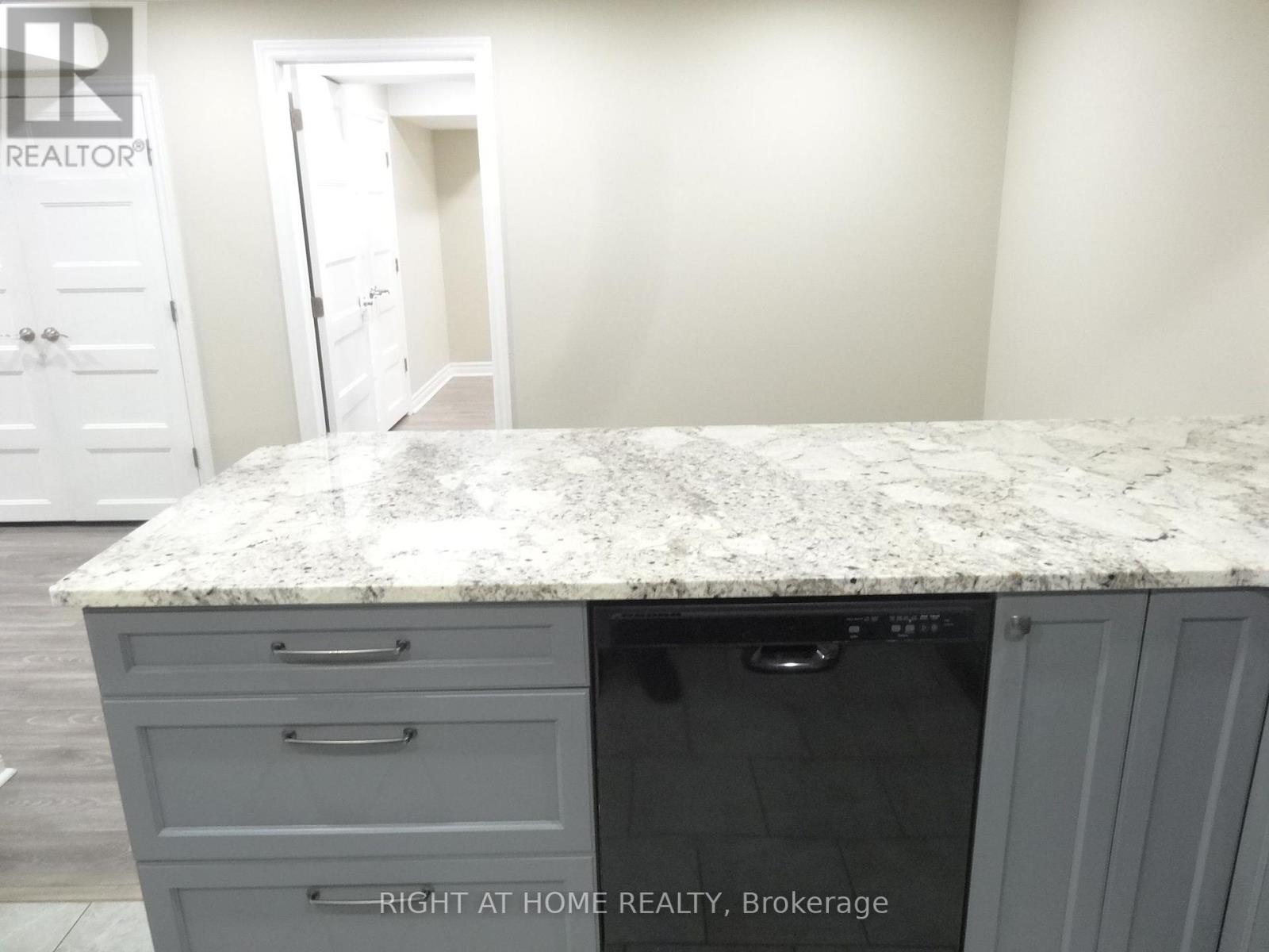 Lower Level - 39 Devondale Street, Clarington, Ontario  L1E 1S3 - Photo 12 - E13592914