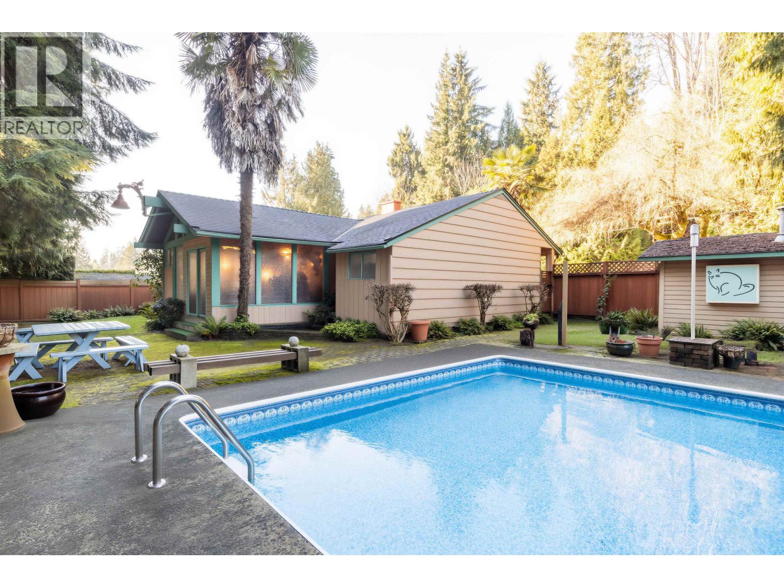 1670 Ayleslynn Drive, North Vancouver, British Columbia  V7J 2T3 - Photo 27 - R3083636