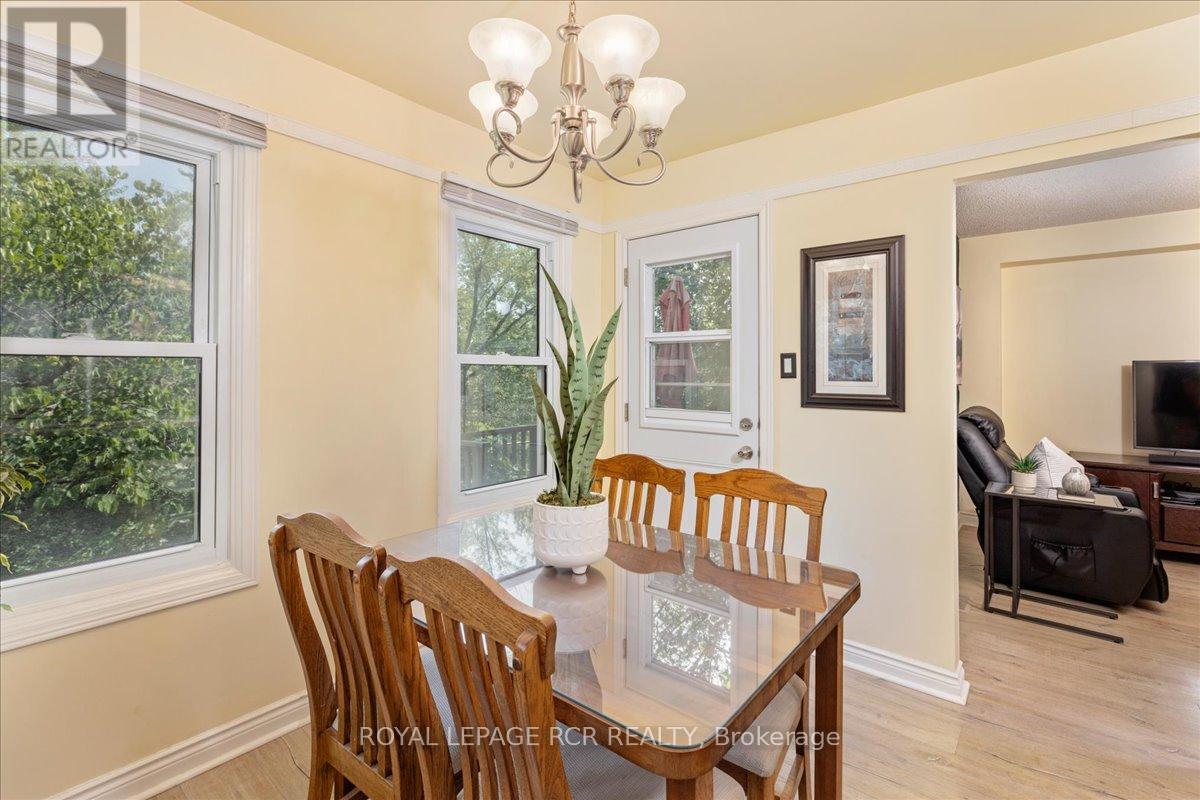 988 Krista Court, Newmarket, Ontario  L4Y 7E9 - Photo 12 - N13592692