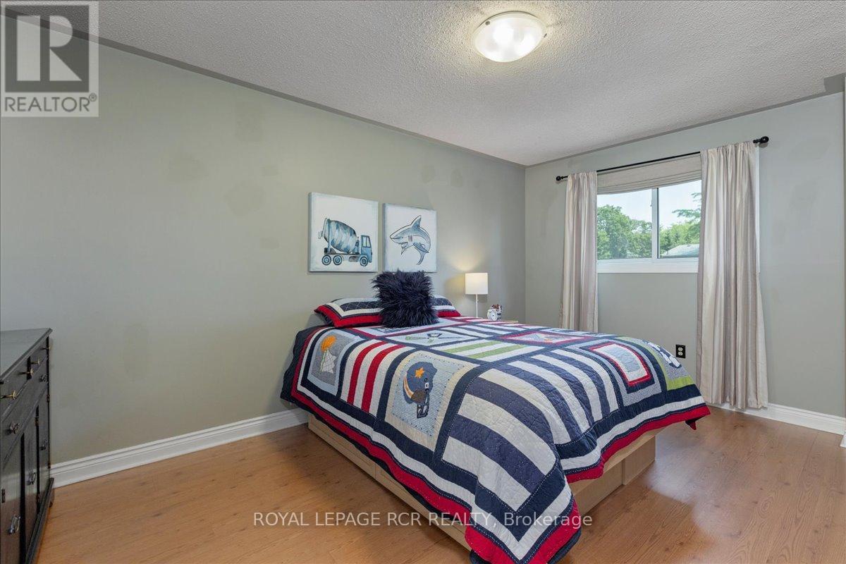 988 Krista Court, Newmarket, Ontario  L4Y 7E9 - Photo 21 - N13592692