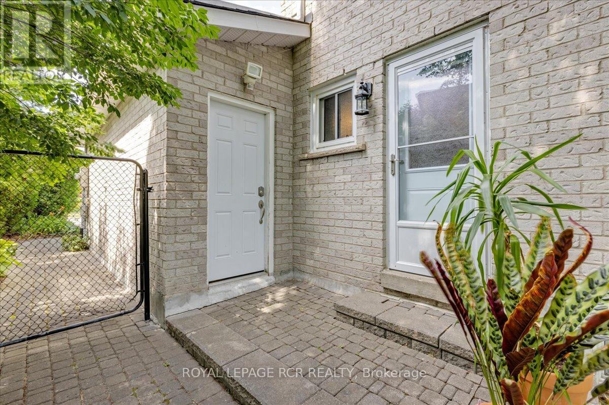 988 Krista Court, Newmarket, Ontario  L4Y 7E9 - Photo 37 - N13592692