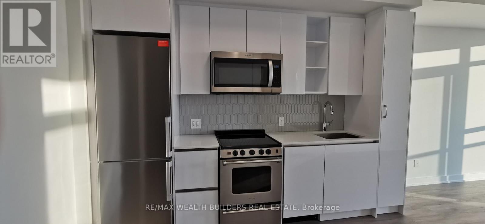 620 - 251 MANITOBA STREET, Toronto (Mimico)