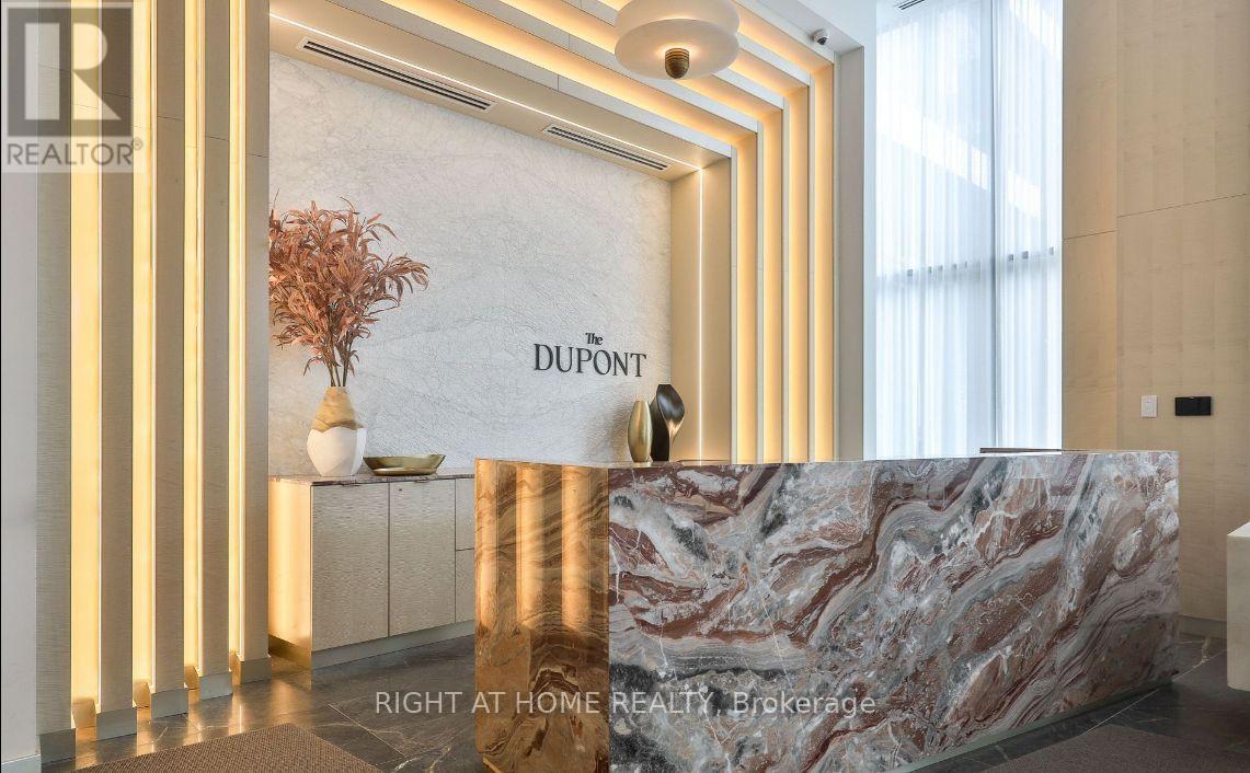 Ph22 - 858 Dupont Street N, Toronto, Ontario  M6G 0C1 - Photo 4 - W13592576
