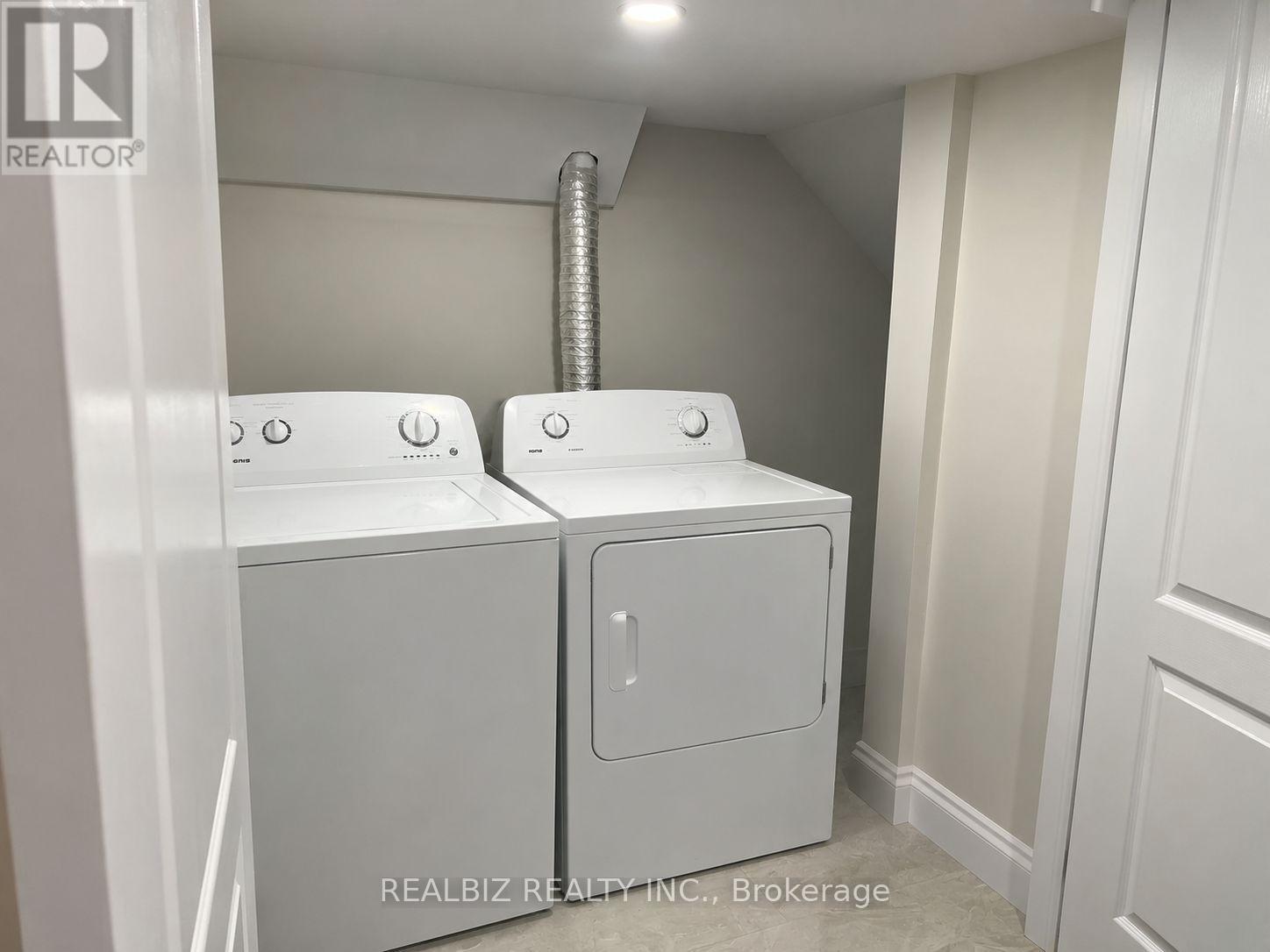 301 Chuchmach Close, Milton, Ontario  L9T 8B3 - Photo 19 - W13592820
