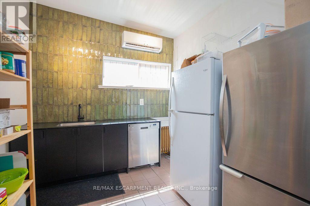 21 Rebecca Street, Hamilton, Ontario  L8R 1B3 - Photo 15 - X13592600