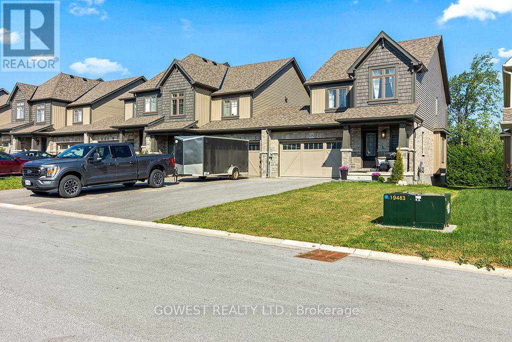 128 Mullin Street, Grey Highlands, Ontario  N0C 1H0 - Photo 3 - X13592940