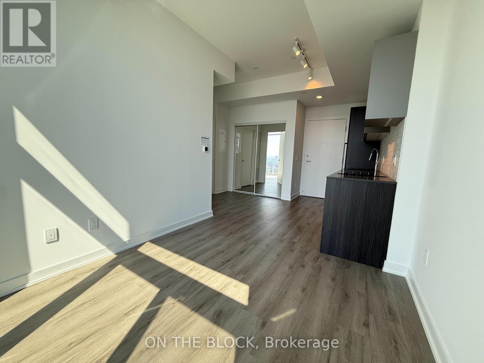 Ph17 - 252 Church Street, Toronto, Ontario  M5B 0E6 - Photo 6 - C13585684