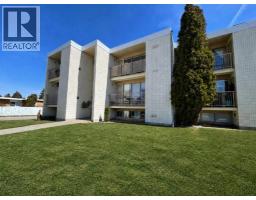 2, 1327 Scenic Drive S, Lethbridge, Alberta