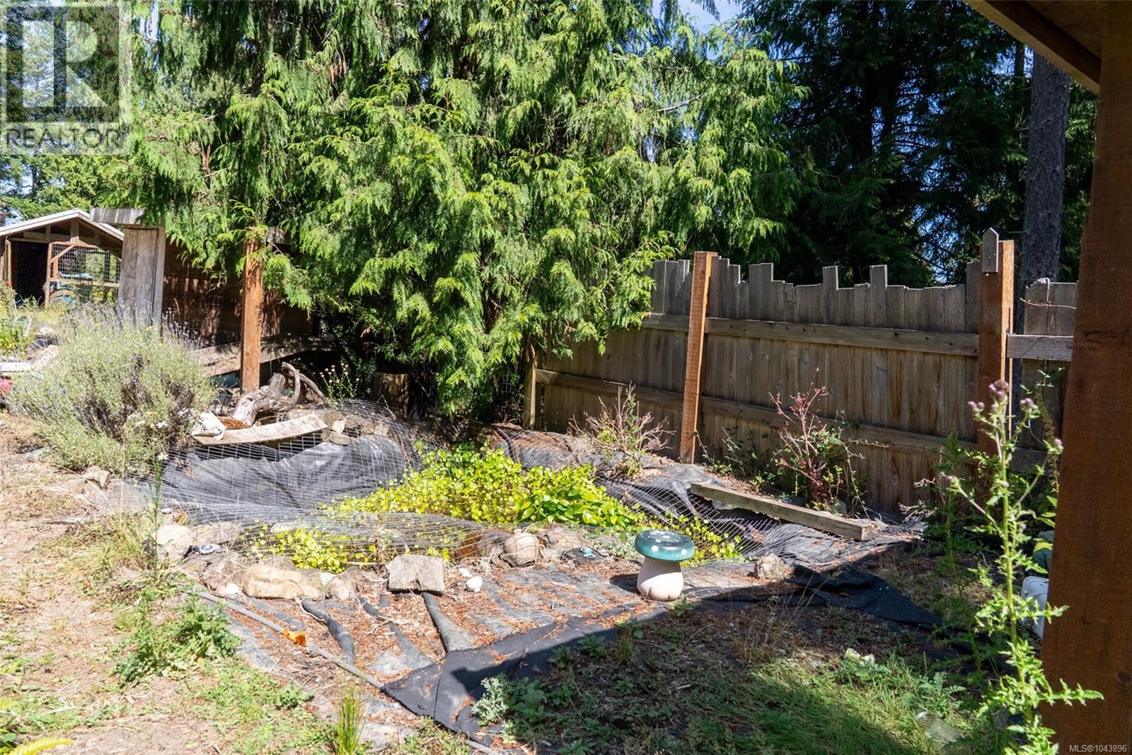 4622 Sailor Rd, Pender Island, British Columbia V0N 2M0 - Photo 13 - 1043896