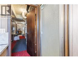 744 Mcclure Road, Kelowna, British Columbia  V1W 1M3 - Photo 39 - 10395097