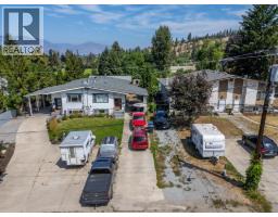 744 Mcclure Road, Kelowna, British Columbia  V1W 1M3 - Photo 12 - 10395097