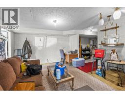 744 Mcclure Road, Kelowna, British Columbia  V1W 1M3 - Photo 35 - 10395097