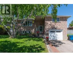 18 MAYBERRY Place, Stratford, Ontario