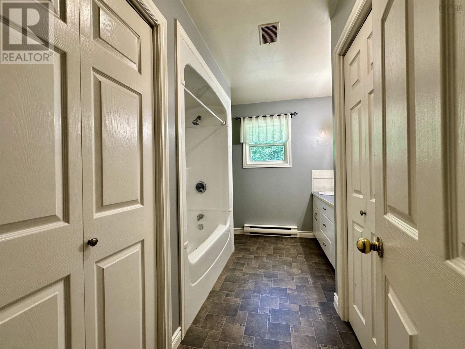 4819 Scotsburn Road, Hardwood Hill, Nova Scotia  B0K 1H0 - Photo 18 - 202618303