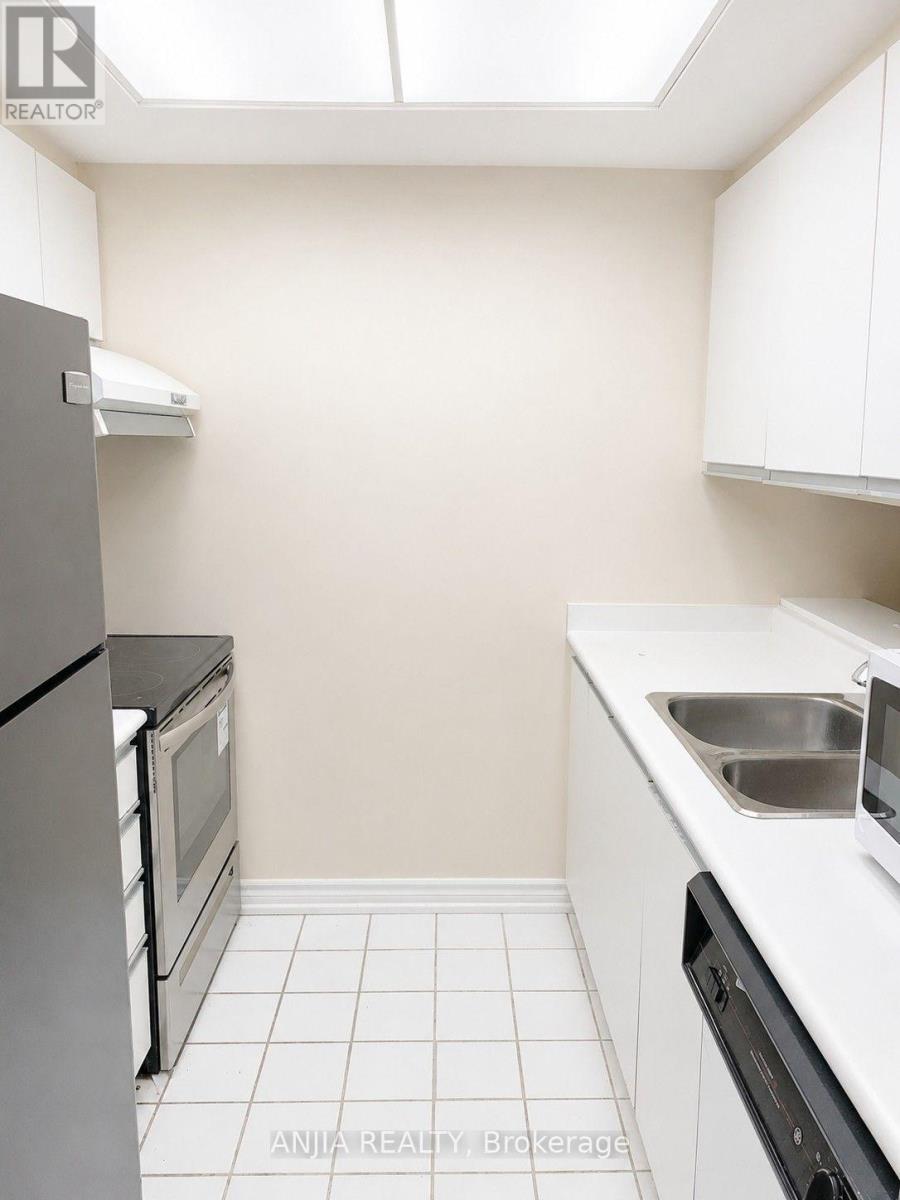 2202 - 7 Bishop Avenue, Toronto, Ontario  M2M 4J4 - Photo 2 - C13589976