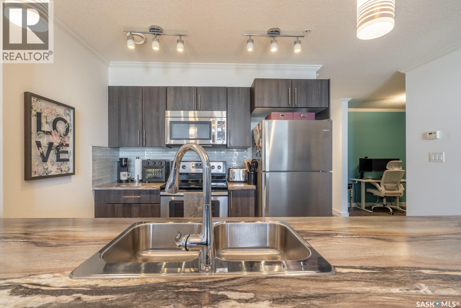 404 5301 Universal Crescent, Regina, Saskatchewan  S4W 0L2 - Photo 8 - SK043057