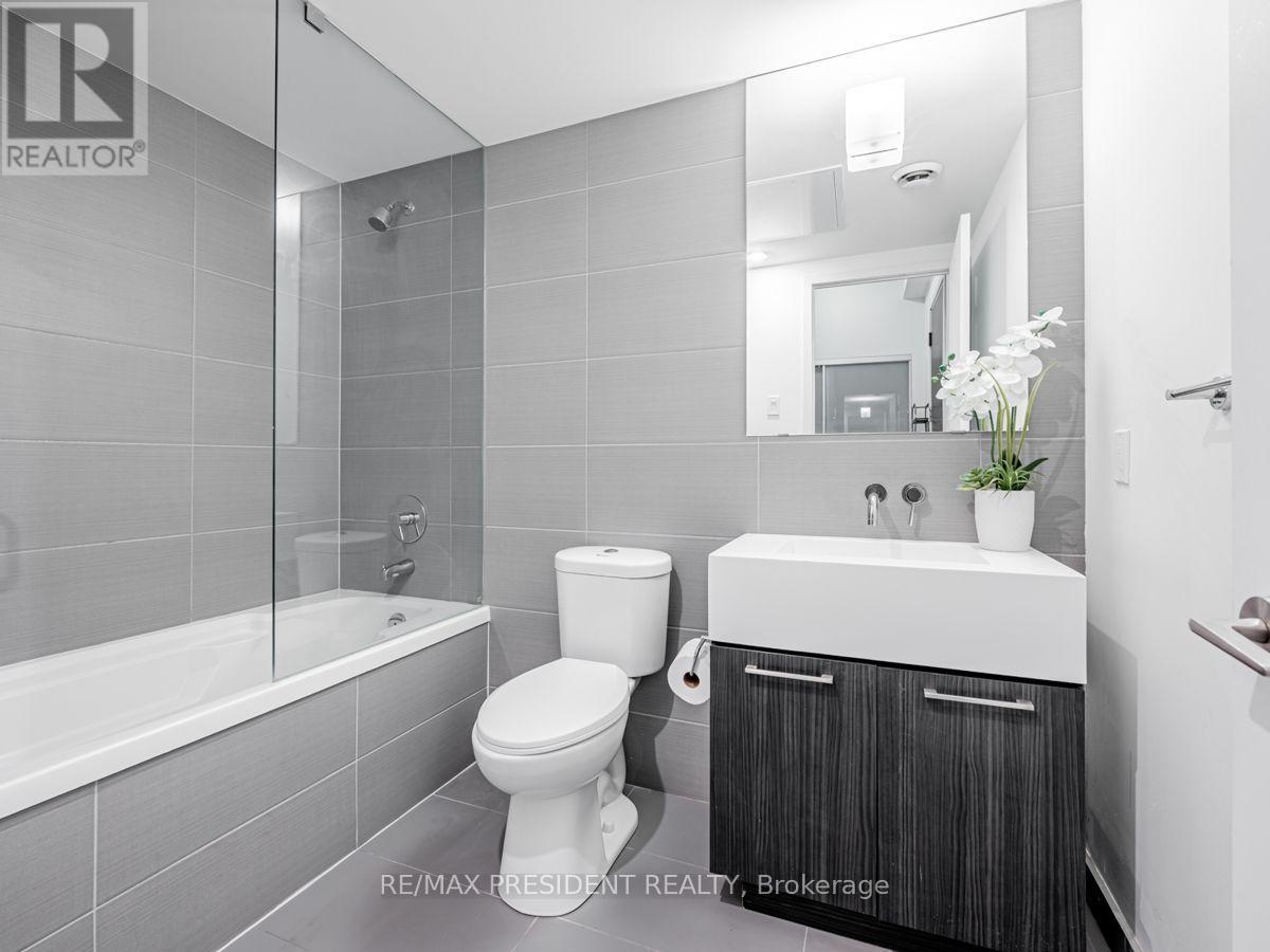 1005 - 560 King Street W, Toronto, Ontario  M5V 0L5 - Photo 10 - C13592970