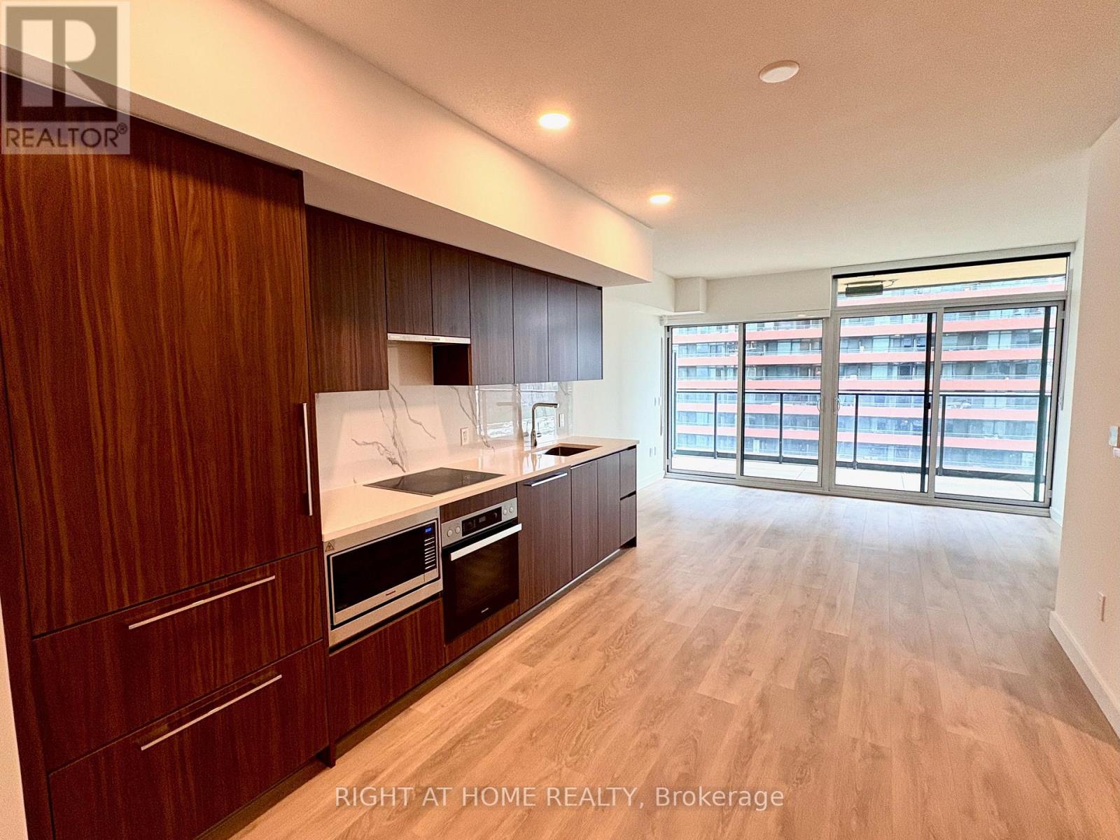 828 - 3 Concord Cityplace Way, Toronto, Ontario  M5V 0X4 - Photo 7 - C13593032