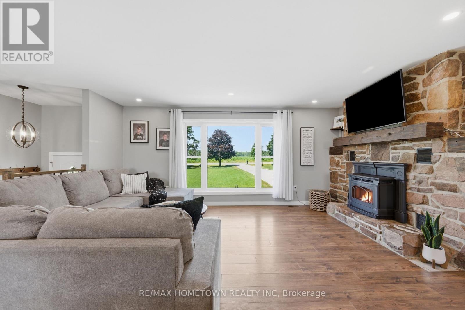 1585 County Road 2 Road, Front Of Yonge, Ontario  K0E 1R0 - Photo 10 - X13593000
