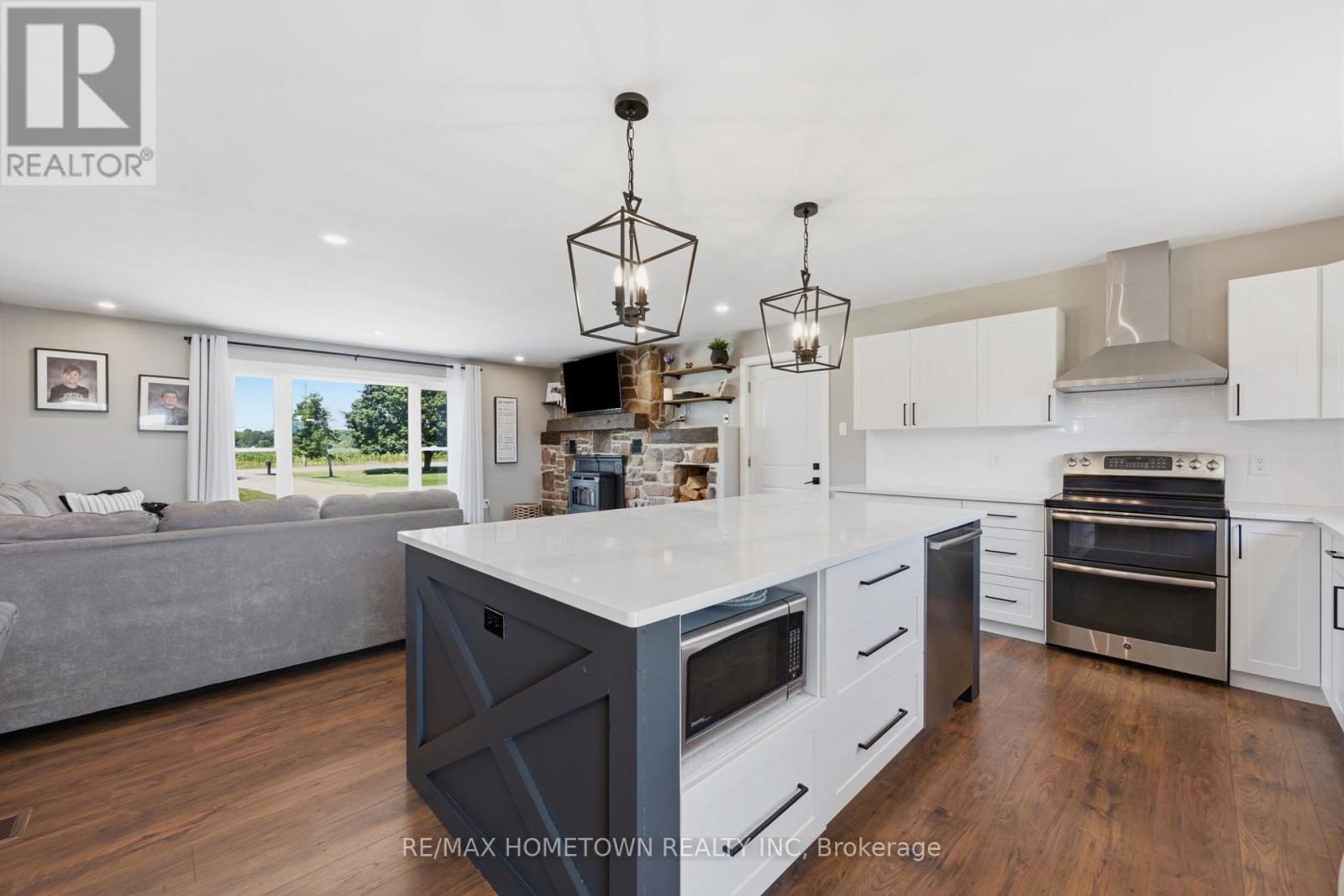 1585 County Road 2 Road, Front Of Yonge, Ontario  K0E 1R0 - Photo 16 - X13593000