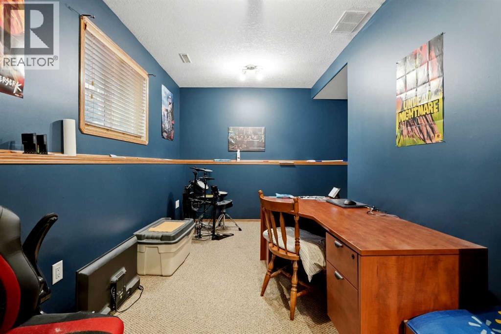 6204 58 Street, Olds, Alberta  T4H 1V3 - Photo 23 - A2324437